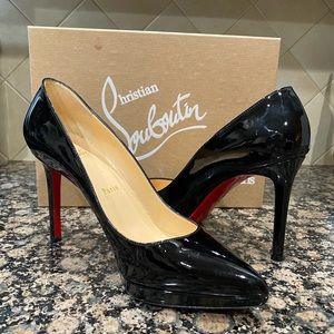 Christian Louboutin Pumps